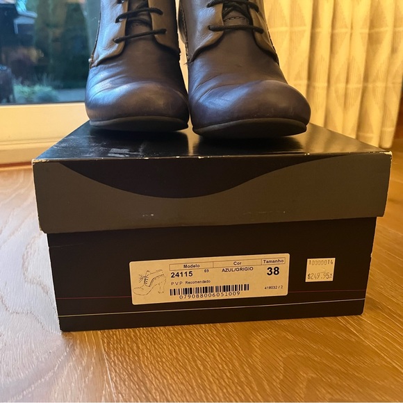 Virus gray & navy booties - Picture 2 of 6